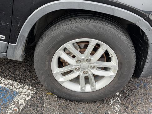 Used 2014 Kia Sorento LX image 22