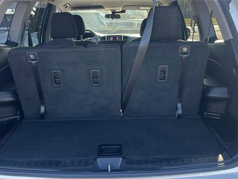 Used 2019 Honda Pilot LX image 35