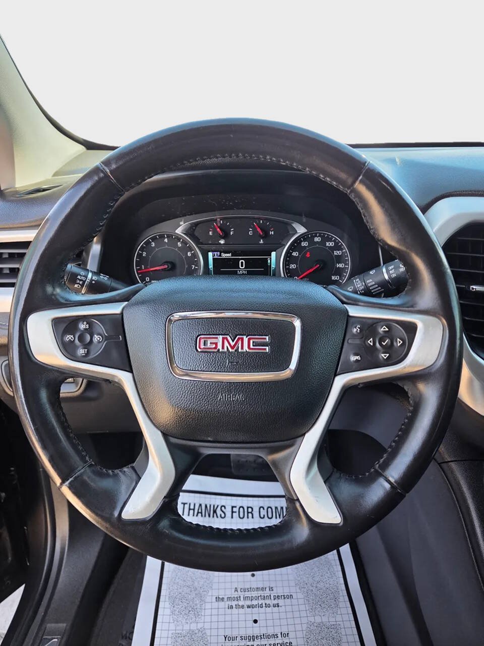 Used 2018 GMC Acadia SLT FWD image 8