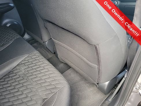 Used 2021 Nissan Kicks S image 38