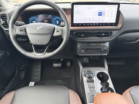 New 2025 Ford Bronco Sport Outer Banks image 19