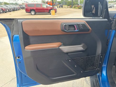 Used 2022 Ford Bronco Outer Banks image 14