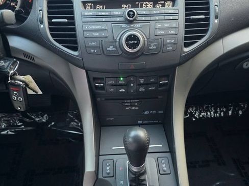 Used 2010 Acura TSX Sedan FWD image 13