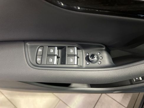 Used 2025 Audi Q7 3.0T Premium w/ Convenience Package image 29