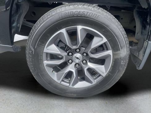Used 2022 Chevrolet Silverado 1500 RST AWD/4WD image 31