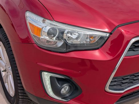 Used 2015 Mitsubishi Outlander Sport SE AWD/4WD image 10