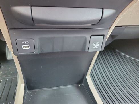 Used 2024 Honda Odyssey EX-L image 38