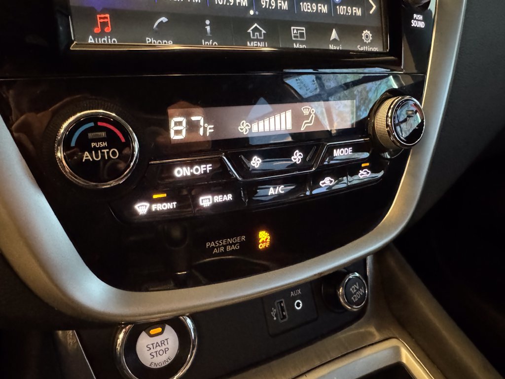 Used 2018 Nissan Murano SV w/ Premium Package AWD/4WD image 15