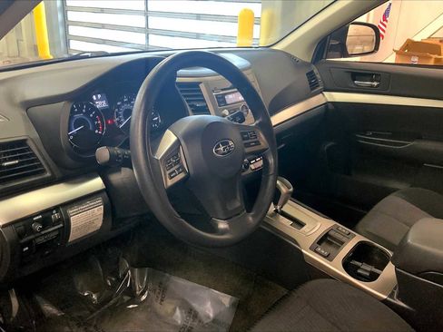Used 2012 Subaru Outback 2.5i image 16