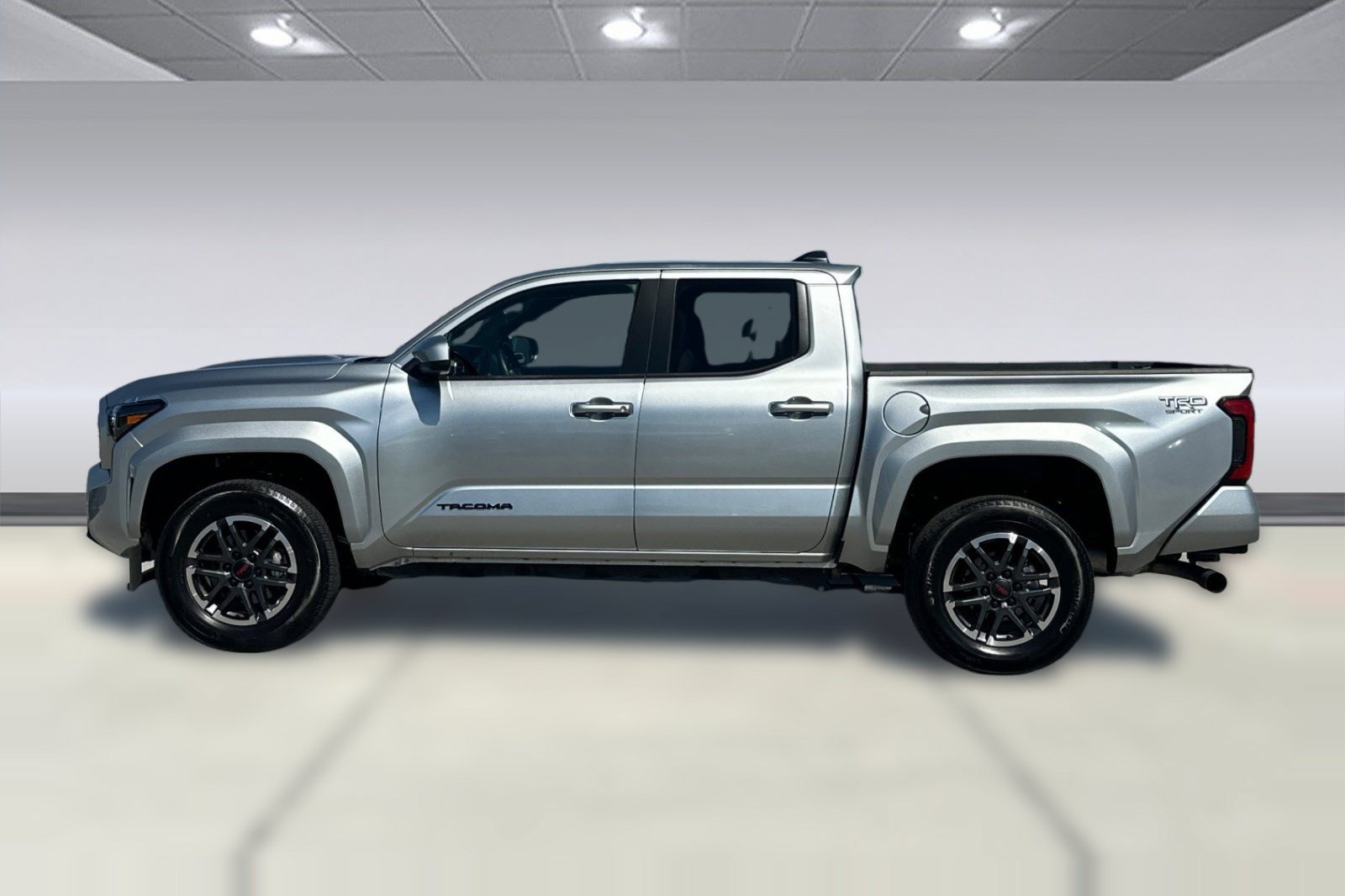 Used 2026 Toyota Tacoma TRD Sport RWD image 2
