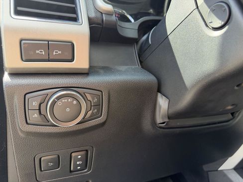 Used 2021 Ford F250 Lariat AWD/4WD image 12