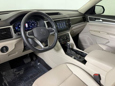 Used 2022 Volkswagen Atlas SE AWD/4WD image 7