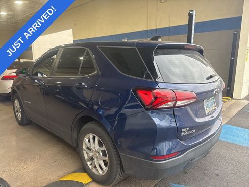 Used 2023 Chevrolet Equinox LS image 4
