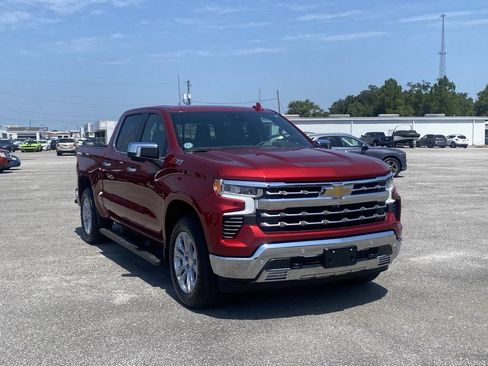 Used 2026 Chevrolet Silverado 1500 LTZ AWD/4WD image 2