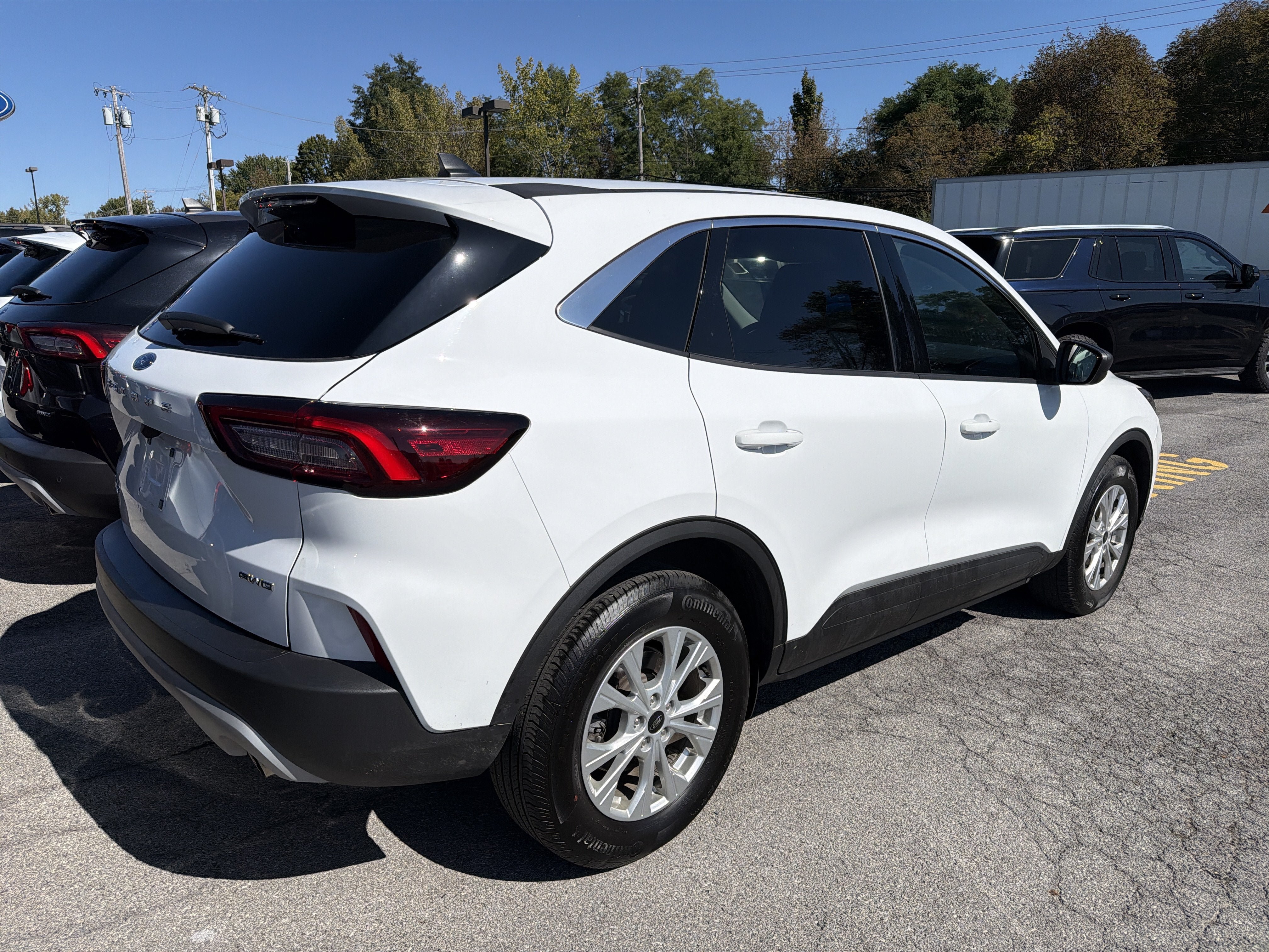 Used 2023 Ford Escape Active AWD/4WD image 6