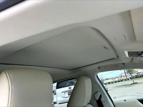 Used 2022 Lexus ES 350 w/ Premium Package image 14