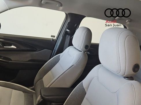 Used 2021 Chevrolet TrailBlazer LS image 12