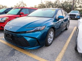 Used 2025 Toyota Camry LE w/ Convenience Package video 1