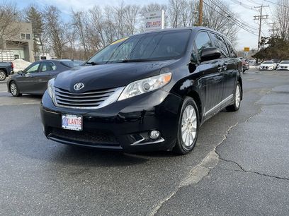 Used 2015 Toyota Sienna XLE w/ XLE Navigation Package