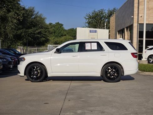 Used 2020 Dodge Durango SXT image 4