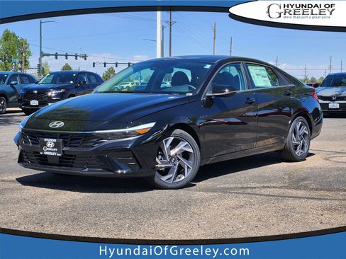 New 2026 Hyundai Elantra Limited FWD image 1