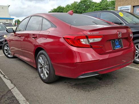 Used 2018 Honda Accord LX image 4