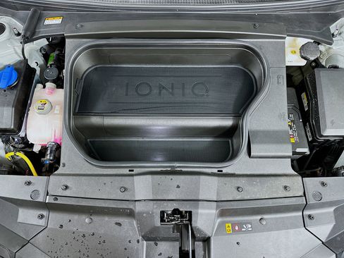 Used 2024 Hyundai Ioniq 6 SEL image 33