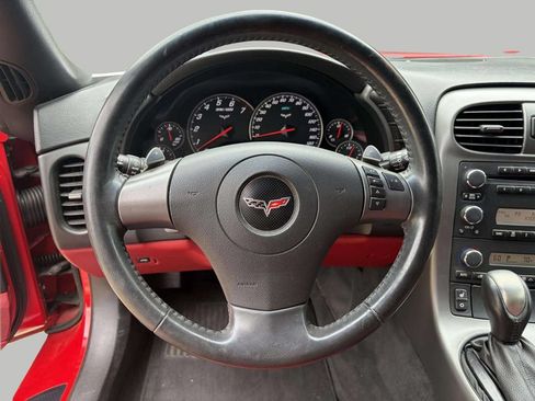 Used 2007 Chevrolet Corvette Coupe w/ Preferred Equipment Group RWD image 10