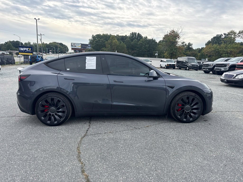 Used 2022 Tesla Model Y Performance AWD/4WD image 6
