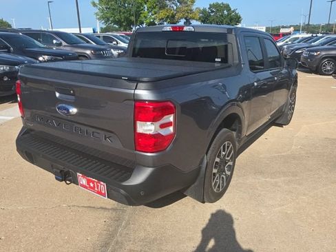 Used 2024 Ford Maverick Lariat FWD image 3