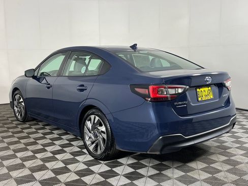 Used 2025 Subaru Legacy Limited image 8