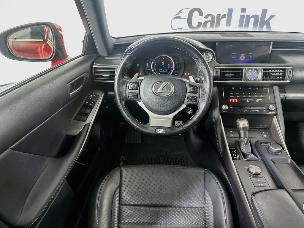 Used 2018 Lexus IS 300 F Sport w/ F Sport Package RWD image 27