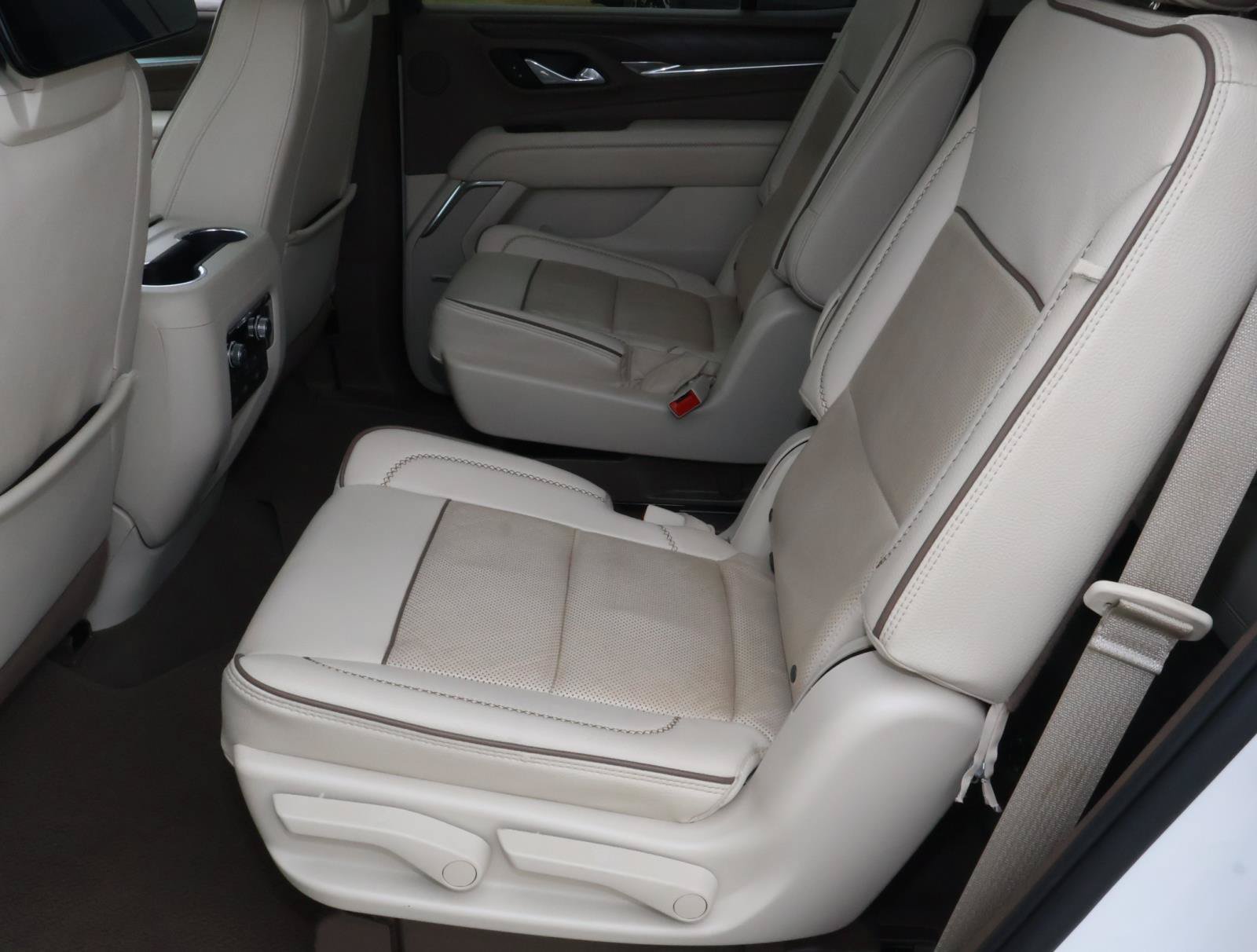 Used 2023 GMC Yukon Denali w/ Max Trailering Package RWD image 24