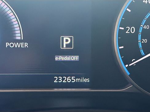 Used 2024 Nissan Leaf SV Plus FWD image 19