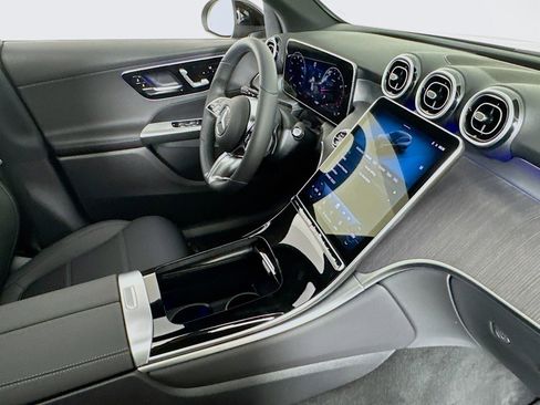 New 2026 Mercedes-Benz GLC 300 image 15