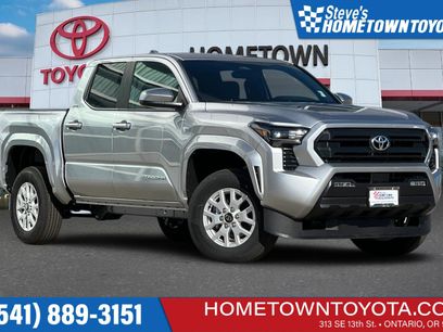 New 2025 Toyota Tacoma SR5