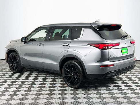 Used 2023 Mitsubishi Outlander Ralliart image 6