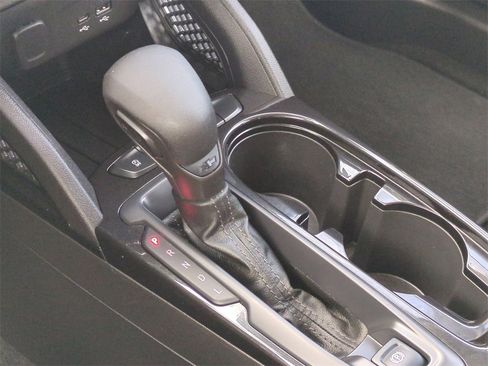 Used 2024 Chevrolet TrailBlazer LT w/ Driver Confidence Package image 15