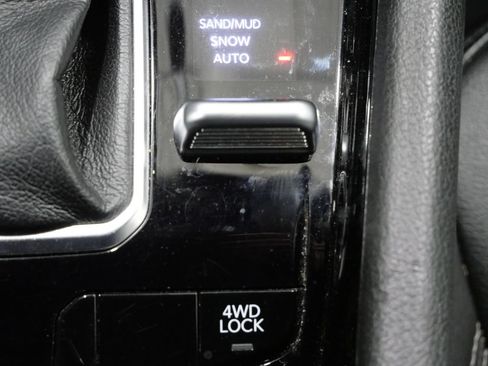 Used 2025 Jeep Compass Limited AWD/4WD image 20