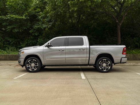 Used 2019 RAM 1500 Limited w/ Advanced Safety Group RWD image 6