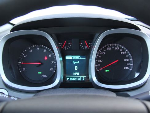 Used 2014 Chevrolet Equinox LS image 14