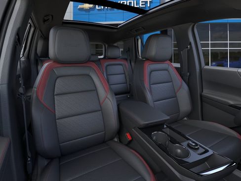 New 2026 Chevrolet Equinox RS w/ Convenience Package III AWD/4WD image 16