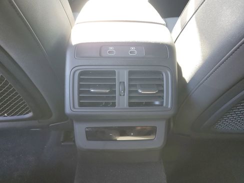 Used 2025 Audi Q5 Premium w/ Convenience Package AWD/4WD image 13