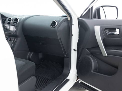 Used 2013 Nissan Rogue S w/ Special Edition Pkg AWD/4WD image 28