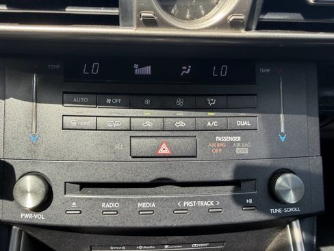 Used 2015 Lexus IS 250 AWD w/ Navigation System Package image 16