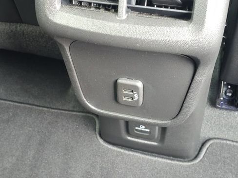 Used 2022 GMC Terrain SLT image 18