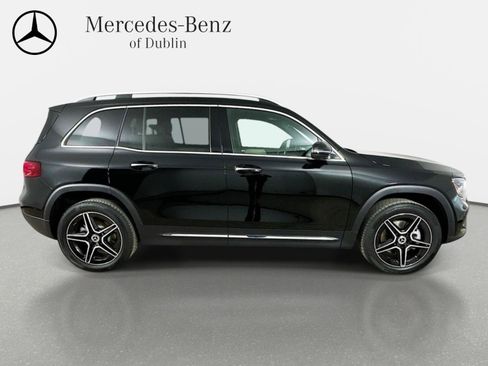 Used 2026 Mercedes-Benz GLB 250 4MATIC image 4