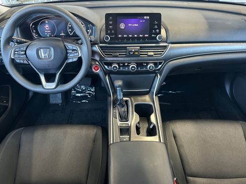 Used 2018 Honda Accord LX image 12