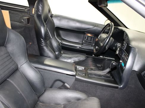 Used 1994 Chevrolet Corvette Coupe RWD image 21