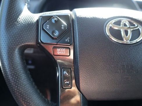 Used 2024 Toyota 4Runner TRD Off-Road image 21